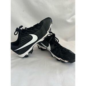 NIKE FOOTBALL CLEATS